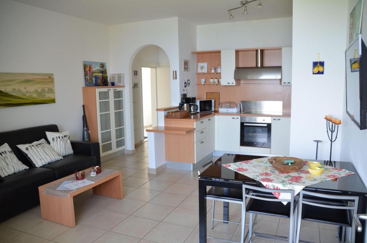 Ferienwohnung-Casa-Uta-Gardasee-Limone-Tremosine المظهر الخارجي الصورة