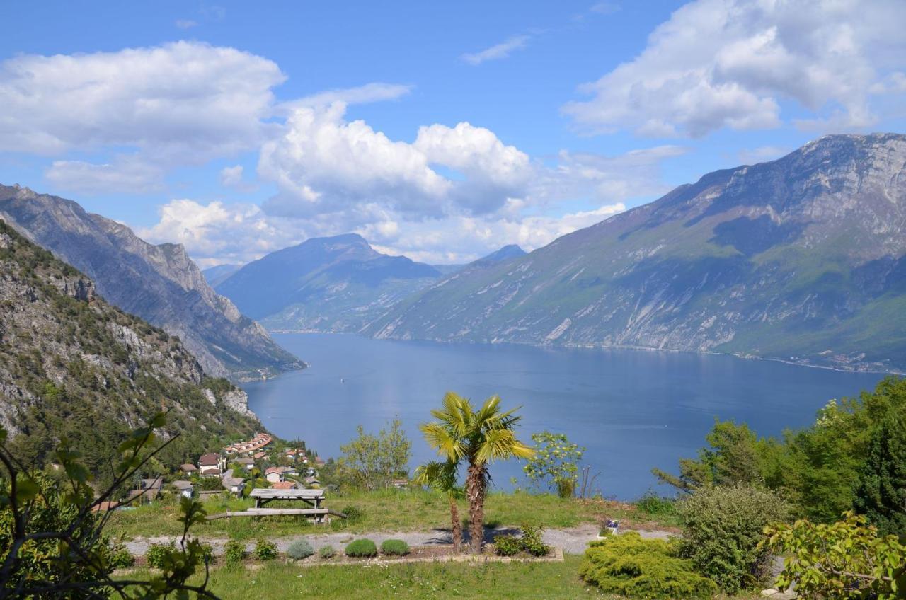 Ferienwohnung-Casa-Uta-Gardasee-Limone-Tremosine المظهر الخارجي الصورة